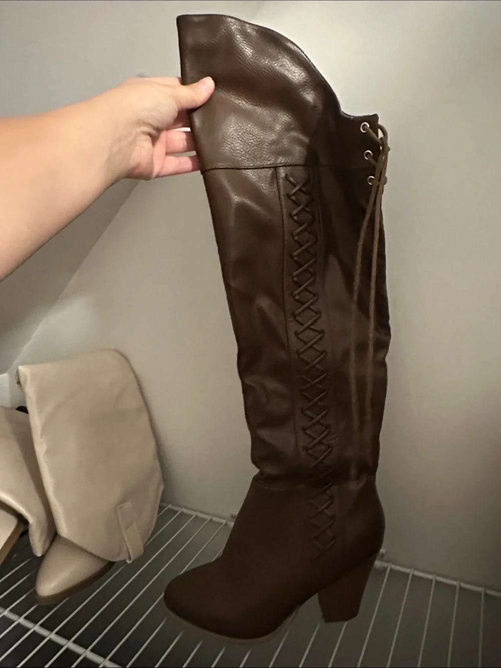 Women's Brown Knee-High Lace-Up Block Heel Boots